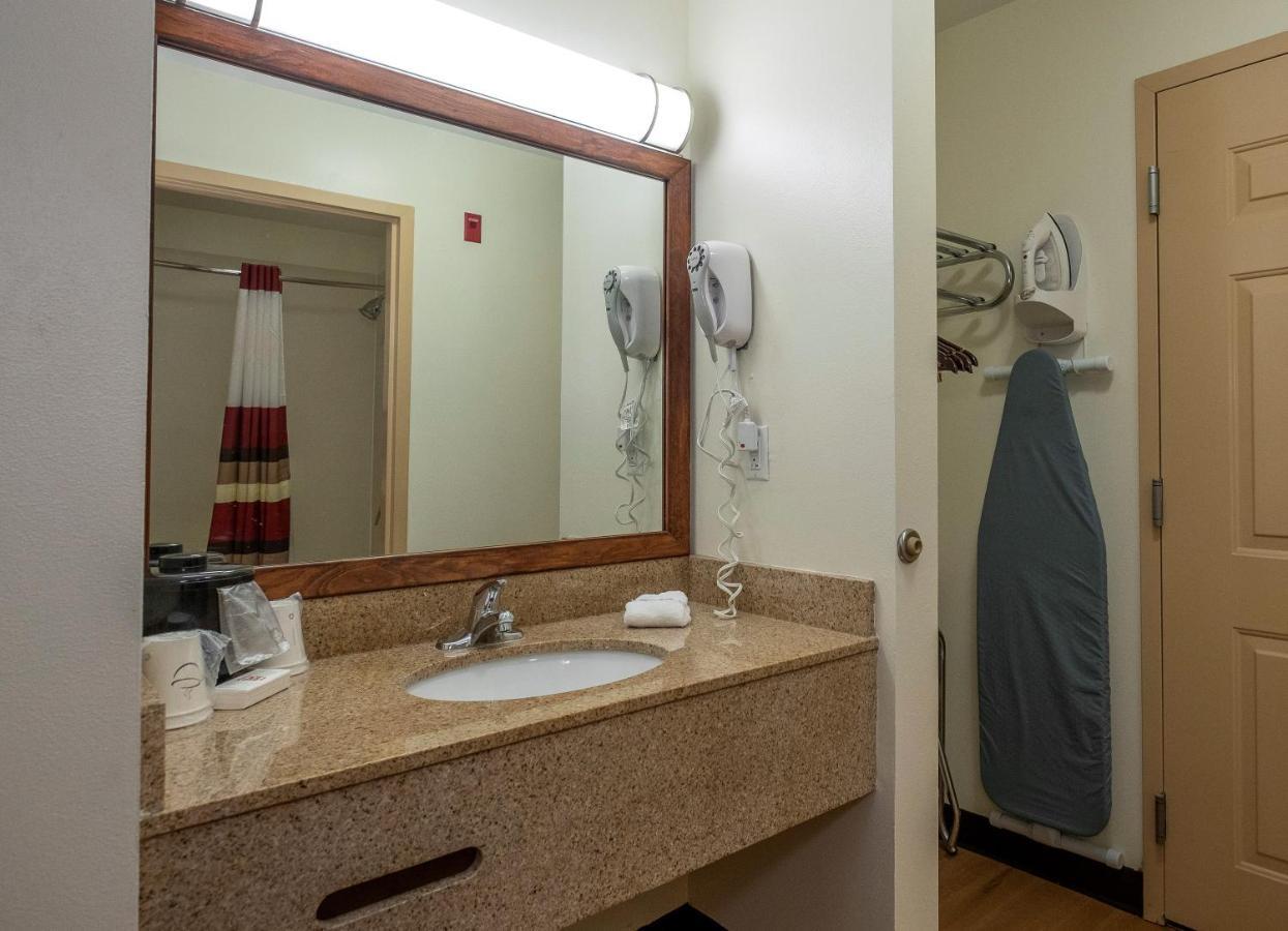 Red Roof Inn Хоума Екстериор снимка